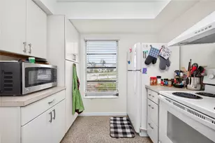 633 Harvey St, Englewood, FL 34223 - Photo 21