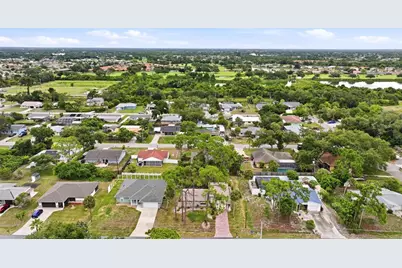 2631 Fiesta Drive, Venice, FL 34293 - Photo 43