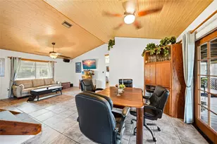 2631 Fiesta Dr, Venice, FL 34293 - Photo 11