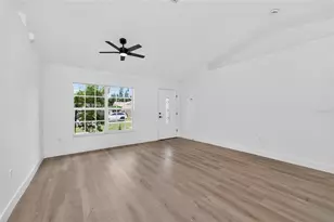 264 Periwinkle Rd, Venice, FL 34293 - Photo 11