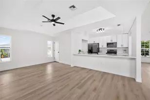 264 Periwinkle Rd, Venice, FL 34293 - Photo 23