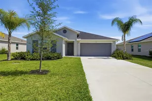 113 Leisure Pl, Rotonda West, FL 33947 - Photo 1