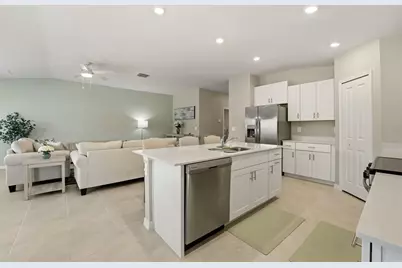 113 Leisure Place, Rotonda West, FL 33947 - Photo 13