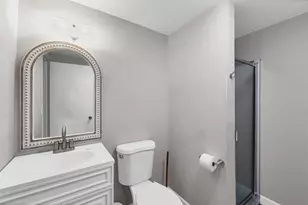 221 E Wentworth St, Englewood, FL 34223 - Photo 21