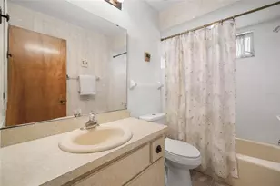 221 High Point Dr, Englewood, FL 34223 - Photo 17