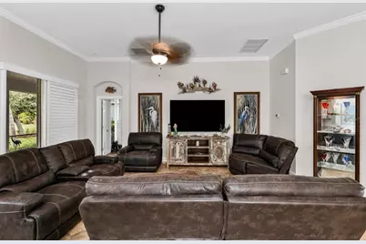 2205 Terracina Drive, Venice, FL 34292 - Photo 11