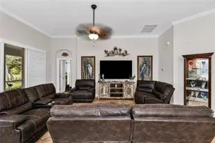 2205 Terracina Dr, Venice, FL 34292 - Photo 11