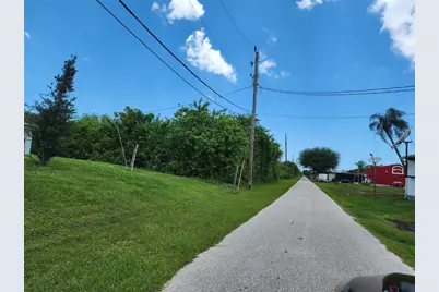 11256 Pendleton Avenue, Englewood, FL 34224 - Photo 21