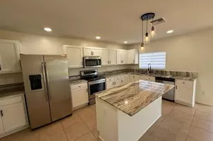 18168 Horizon View Blvd, Lehigh Acres, FL 33972 - Photo 11