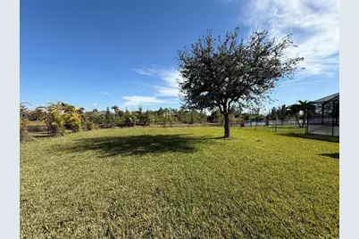 18168 Horizon View Boulevard, Lehigh Acres, FL 33972 - Photo 25