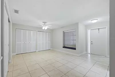 6283 S Green View Circle #102, Sarasota, FL 34231 - Photo 3