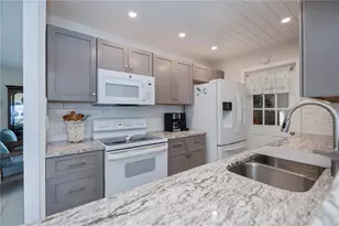 18451 Goodman Cir, Port Charlotte, FL 33948 - Photo 27