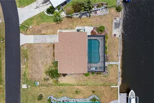 18451 Goodman Cir, Port Charlotte, FL 33948 - Photo 7