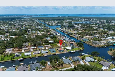 18451 Goodman Circle, Port Charlotte, FL 33948 - Photo 5