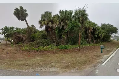 18504 Yarbrough Avenue, Port Charlotte, FL 33948 - Photo 7