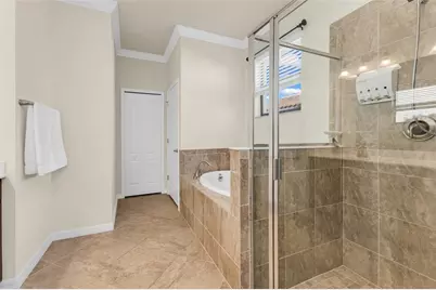 13682 Vancanza Drive, Venice, FL 34293 - Photo 35
