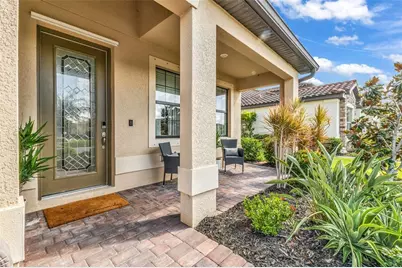 13682 Vancanza Drive, Venice, FL 34293 - Photo 5