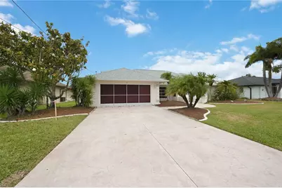 63 Clubhouse Road, Rotonda West, FL 33947 - Photo 1