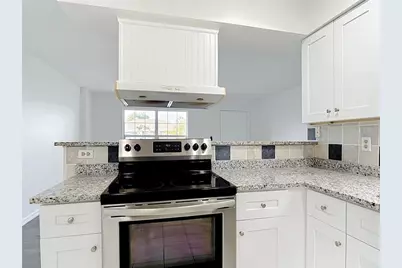11256 Chalet Avenue, Englewood, FL 34224 - Photo 21