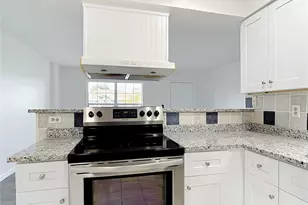 11256 Chalet Ave, Englewood, FL 34224 - Photo 21