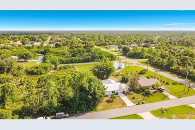 11256 Chalet Avenue, Englewood, FL 34224 - Photo 3