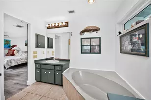1013 Bay Harbor Dr, Englewood, FL 34224 - Photo 31