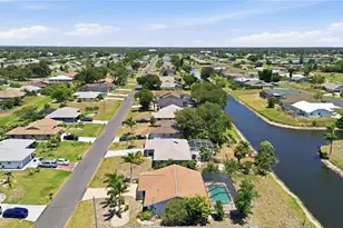 244 Mark Twain Ln, Rotonda West, FL 33947 - Photo 41