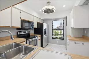 244 Mark Twain Ln, Rotonda West, FL 33947 - Photo 5
