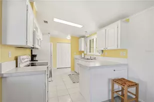 27 Turtle Bay Cir, Englewood, FL 34224 - Photo 13