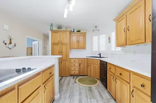 9158 Pinehaven Way, Englewood, FL 34224 - Photo 7