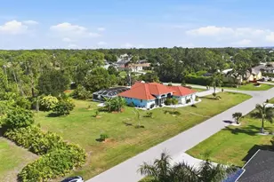 5401 Farley St, Port Charlotte, FL 33981 - Photo 5