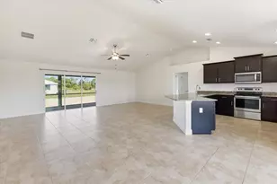 191 W Pine Valley Ln, Rotonda West, FL 33947 - Photo 7