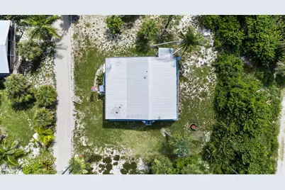 8424 Little Gasparilla Island, Placida, FL 33946 - Photo 7