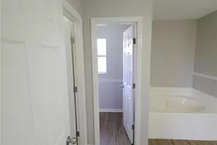 2289 Hattie Ct, North Port, FL 34288 - Photo 21
