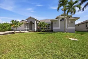 15608 Melport Cir, Port Charlotte, FL 33981 - Photo 3