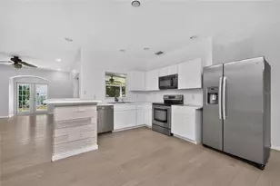 11082 Vanessa Ave, Englewood, FL 34224 - Photo 5