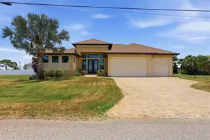 60 Harness Rd, Placida, FL 33946 - Photo 1