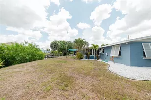 832 E 4th St, Englewood, FL 34223 - Photo 25