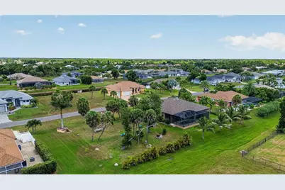 227 Long Meadow Lane, Rotonda West, FL 33947 - Photo 57