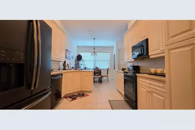 222 Lewis Circle #142, Punta Gorda, FL 33950 - Photo 11