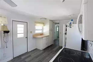 2295 N Beach Rd, Englewood, FL 34223 - Photo 13