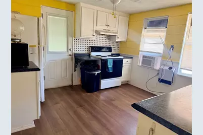 2178 7th Street, Sarasota, FL 34237 - Photo 13