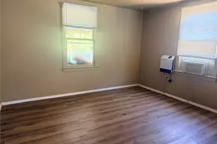 2178 7th St, Sarasota, FL 34237 - Photo 11
