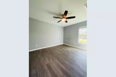19035 Wilton Avenue, Port Charlotte, FL 33954 - Photo 13