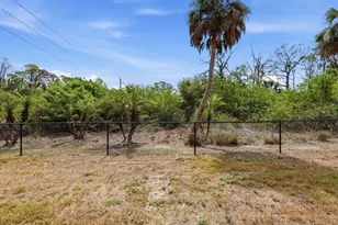 1006 Rhinelander St, Port Charlotte, FL 33953 - Photo 25