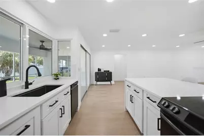 2506 Lakeshore Circle, Port Charlotte, FL 33952 - Photo 11