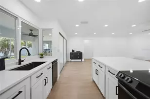 2506 Lakeshore Cir, Port Charlotte, FL 33952 - Photo 11