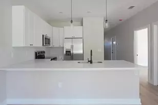 9285 Agate St, Port Charlotte, FL 33981 - Photo 5
