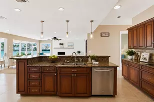 16115 4th St E, Redington Beach, FL 33708 - Photo 29