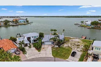 16115 4th Street E, Redington Beach, FL 33708 - Photo 57